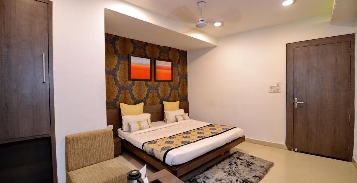 Hotel Shalimar Deluxe Бопал Екстериор снимка